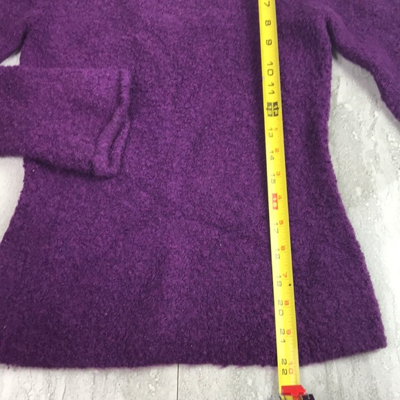 Victoria Secret Moda International Sweater - Picture 5 of 8